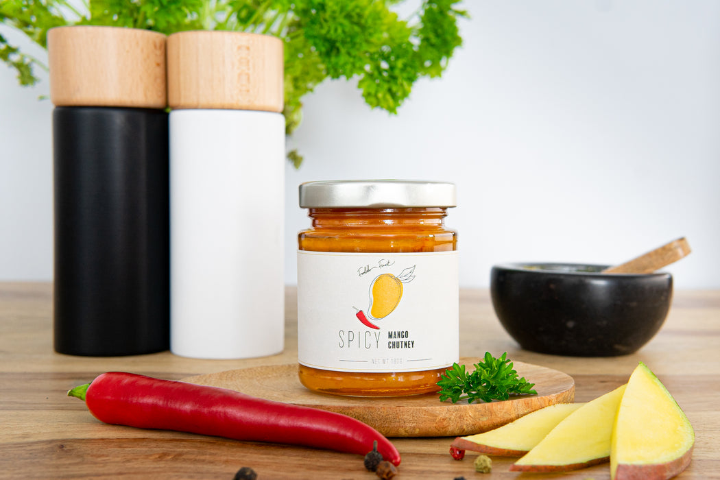 Gourmet Chutney Set für Feinschmecker | Spicy Mango Chutney, Lila Feigen Chutney, Zwiebel und Himbeere Chutney (3 x180g)